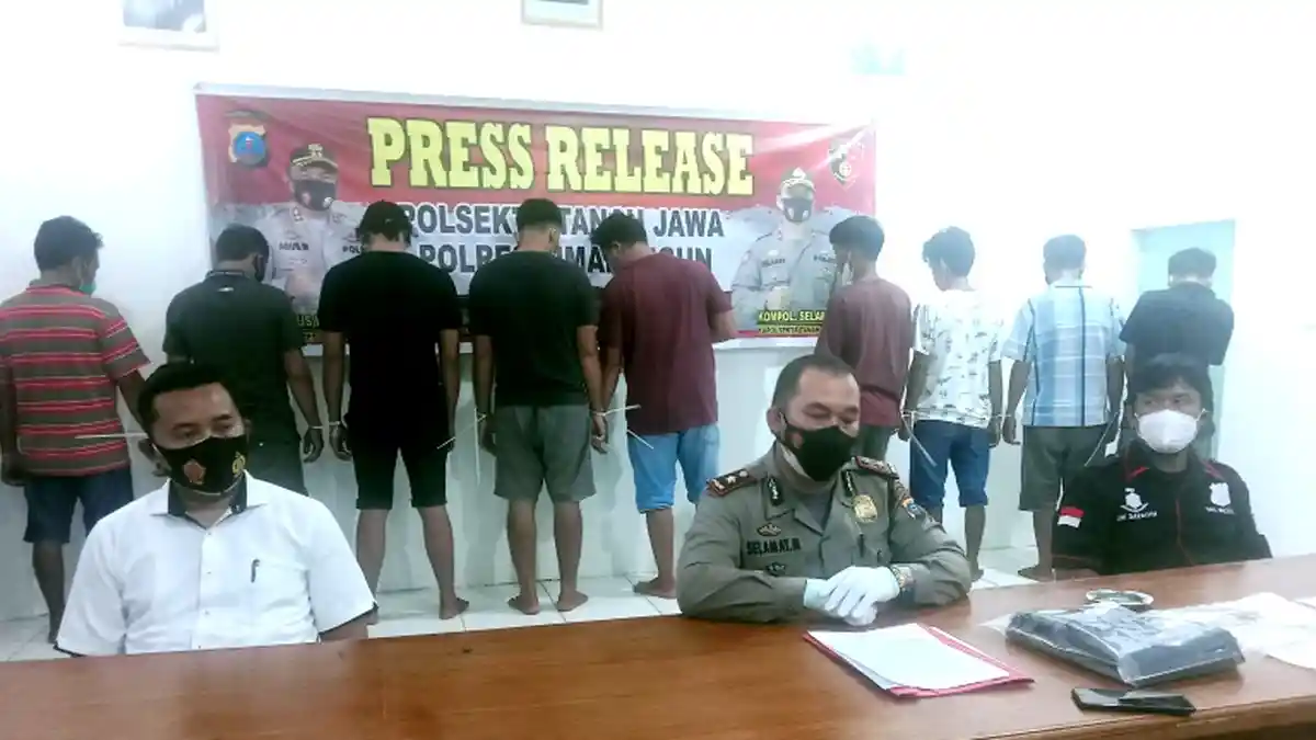 Gebuki Maling hingga Tewas, 12 Warga Dijebloskan ke Penjara