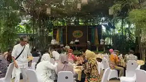 Komunitas-USA-Gelar-Halal-Bihalal-di-Saung-Angklung-Udjo.jpg