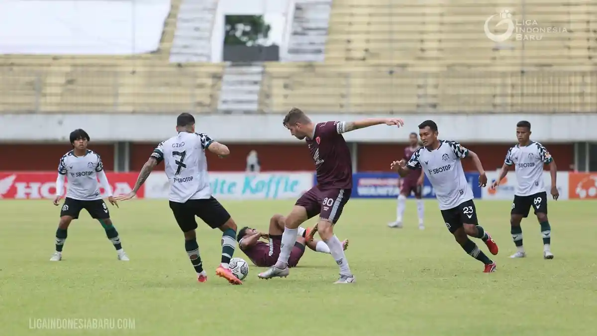 H2H & Susunan Pemain PSM vs Persikabo: Saatnya Laskar Pinisi Main Menyerang!