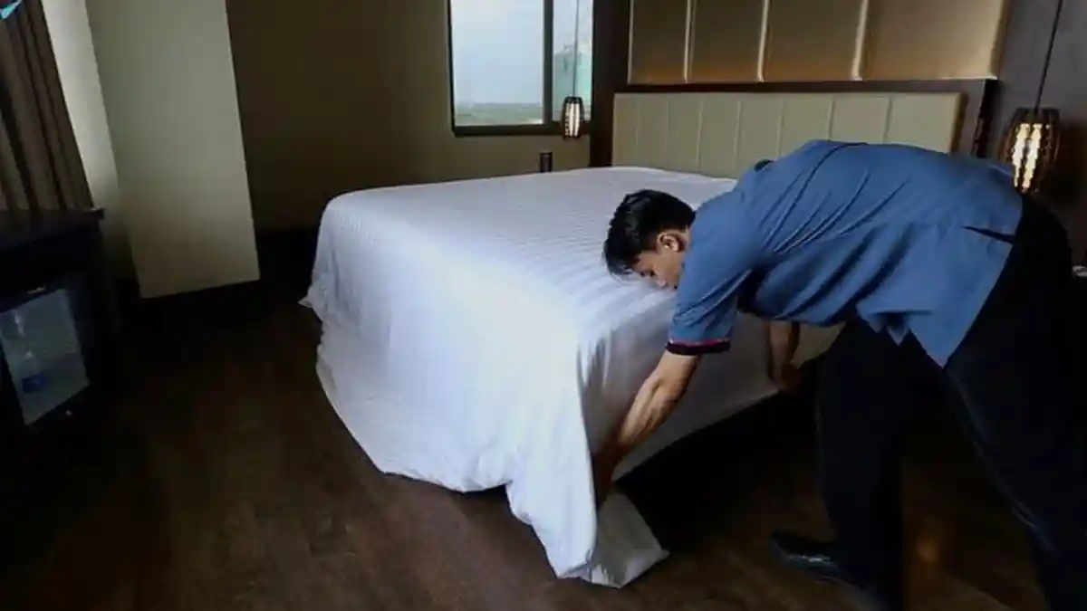 Jangan Tinggalkan Kamar Hotel dalam Kondisi Berantakan, Ini Alasannya!