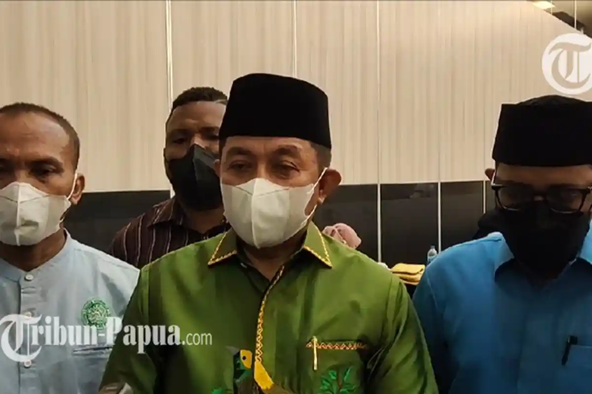 Musim Penghujan, Wakil Wali Kota Jayapura Imbau Warga untuk Tidak Buang Sampah ke Selokan