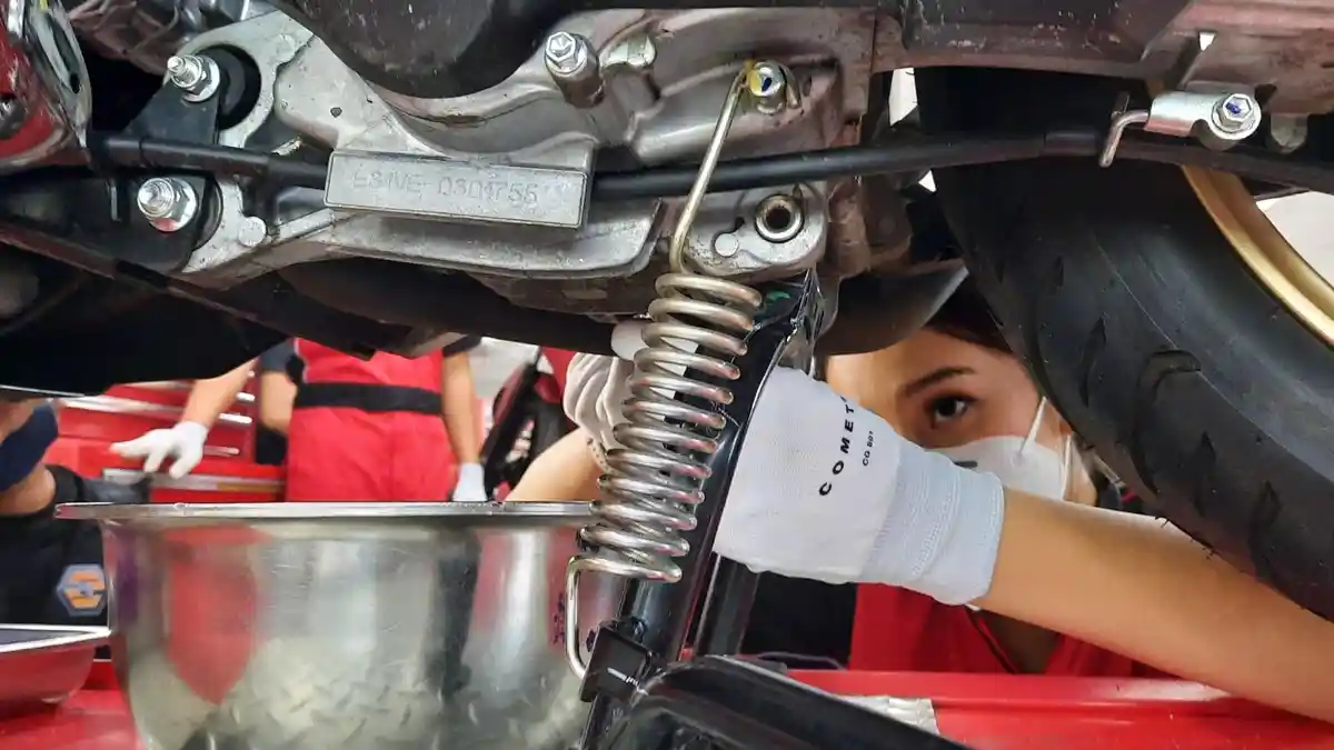 Motor Tetap Gaspol Usai Perjalanan Jauh, Ini 7 Item yang Perlu Diperiksa dan Diservis Secara Rutin
