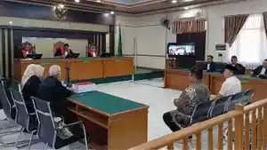 Sidang-kasus-korupsi-dana-hibah-PMI-Riau.jpg