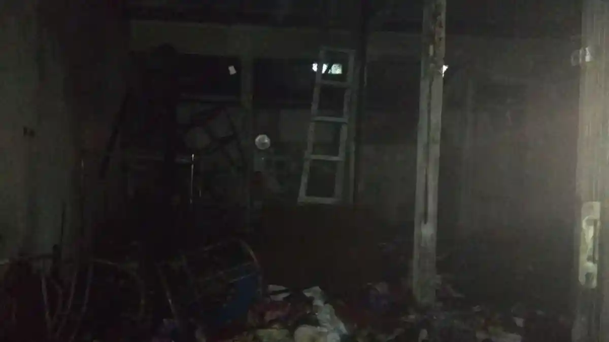 Kebakaran di Talang Kelapa Palembang, 2 Rumah dan 1 Usaha Air Isi Ulang Hangus Terbakar
