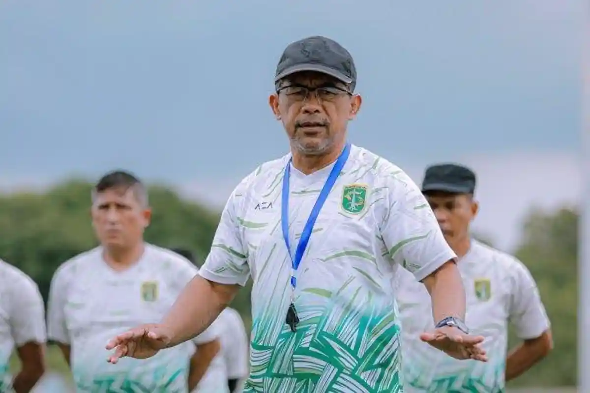 Brylian Aldama Jadi Sorotan di Laga PSIS Vs Persebaya, Aji Santoso: Dia Mestinya Bisa Cetak Gol