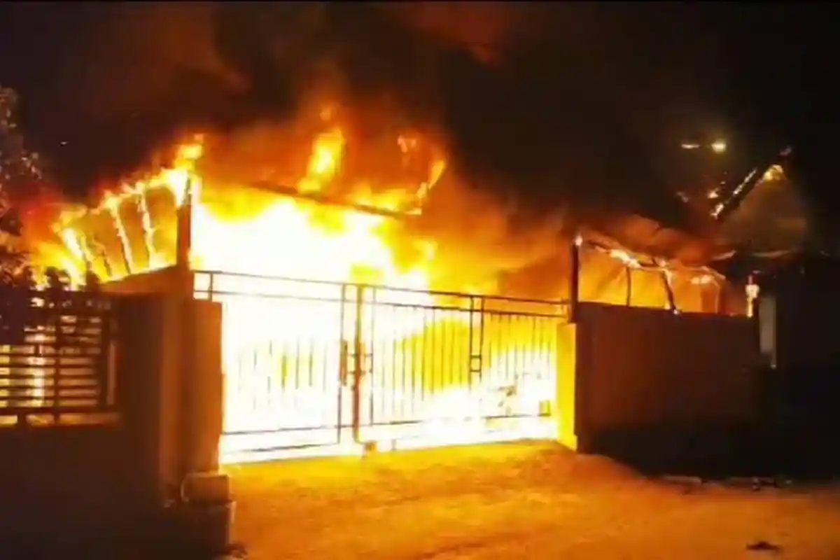 Dalam Satu Malam, 3 Kebakaran Rumah di Bojonegoro Terjadi Secara Beruntun