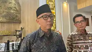Gubernur-Lampung-Rahmat-Mirzani-Djausal-Pemutihan.jpg