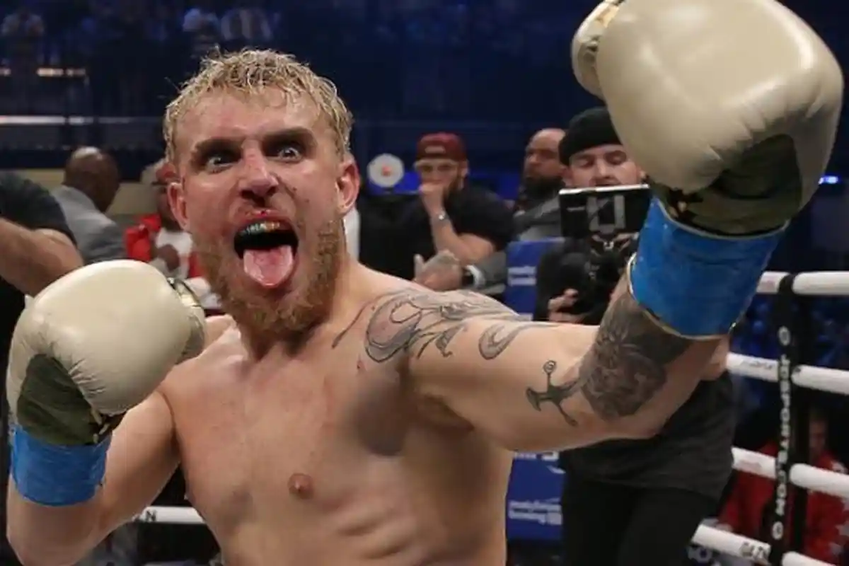 Jadwal Tinju Dunia, Eddie Hearn Sebut Duel Canelo vs Jake Paul Pertarungan Terbesar