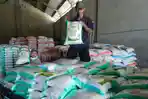Peduli dengan Produk Petani Lokal, Gubernur Ganjar Populerkan Beras Srinuk dari Klaten