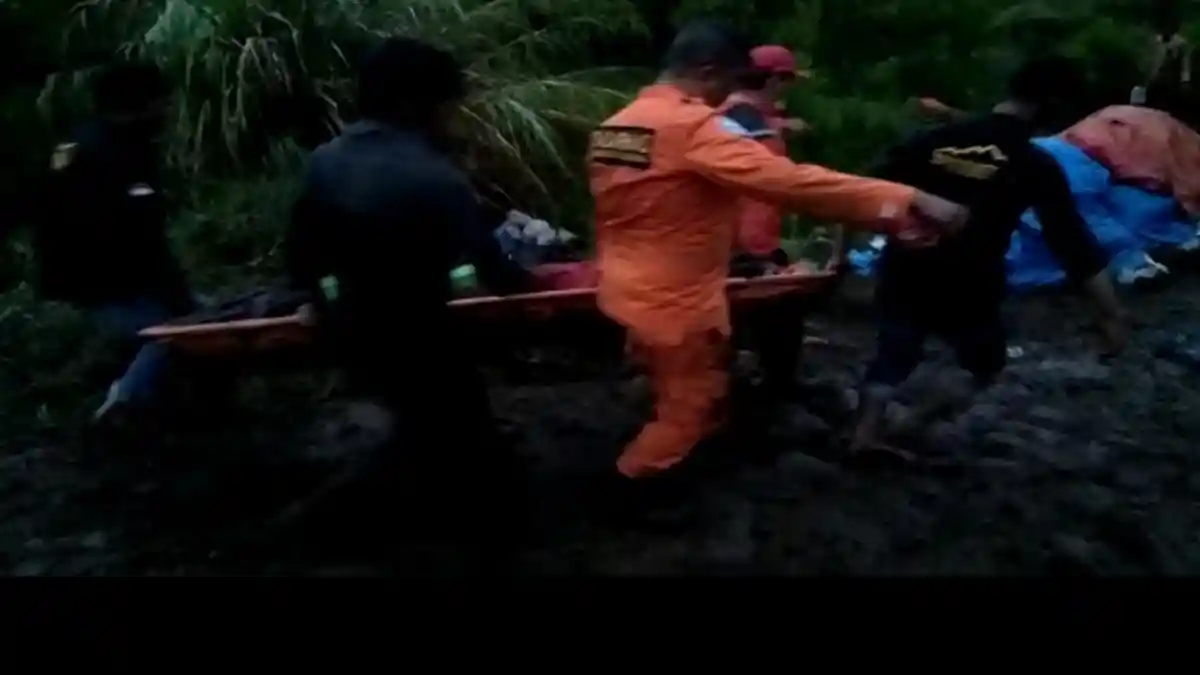 8 Jam Ditandu Tim SAR, Pendaki yang Sempat Tidak Sadarkan Diri Bakal Segera Pulang