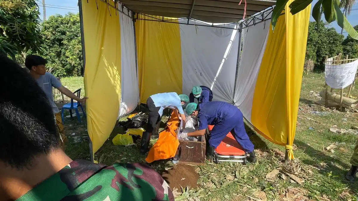 KUBURAN Parmi Dibongkar, Jenazah Hendak Diperiksa, Dugaan Adanya Kekerasan di Sukasada Buleleng!