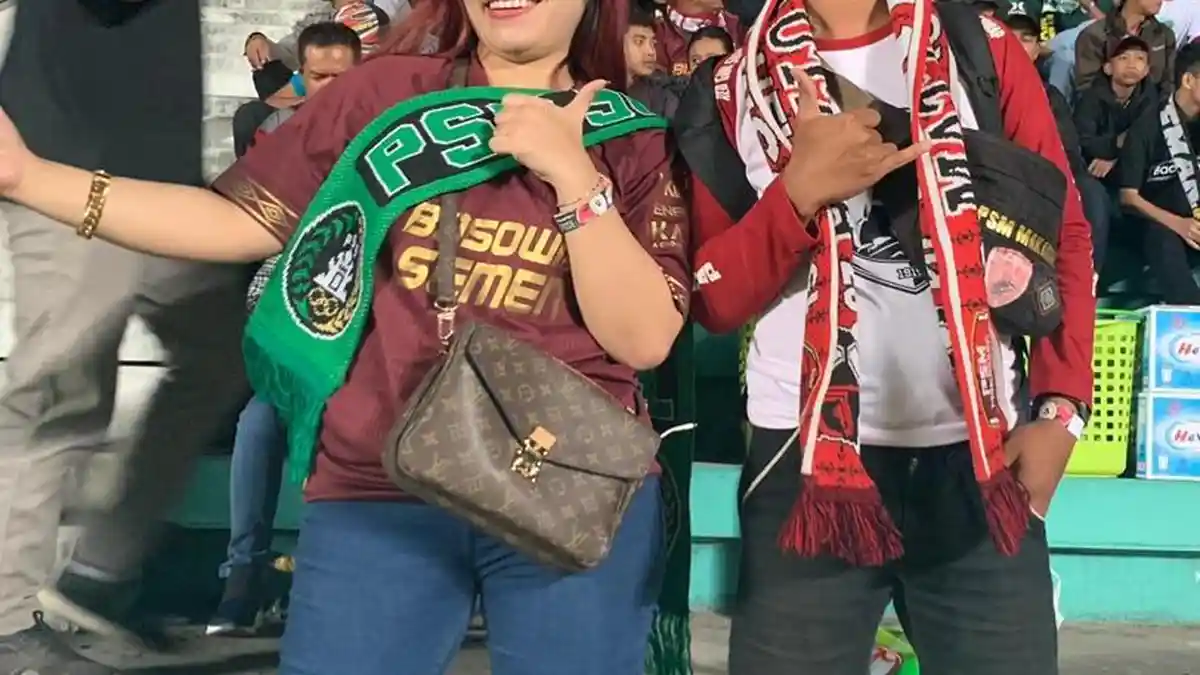 RedGank Sidrap Gelar Nobar Badak Lampung vs PSM di Warkop Andju Swetness