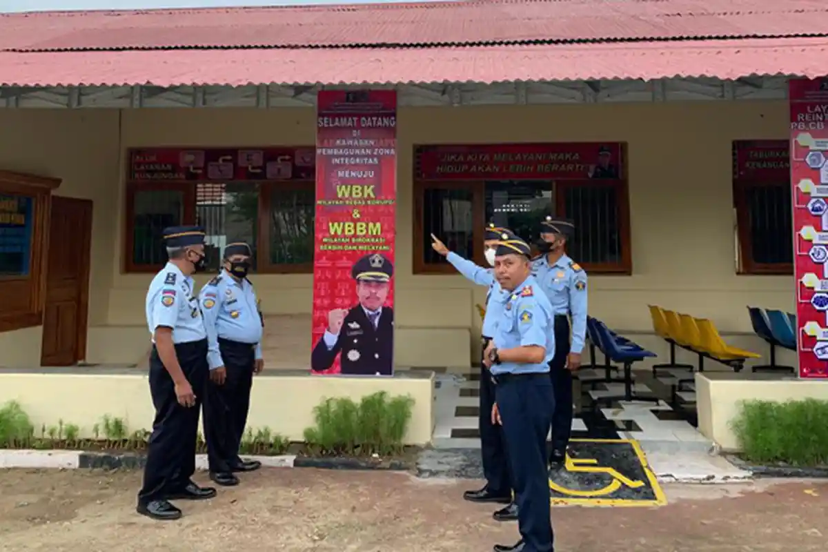 Kalapas Hanafi Canangkan Reformasi Birokrasi Untuk Optimalkan Pelayanan Publik di Lapas Waingapu