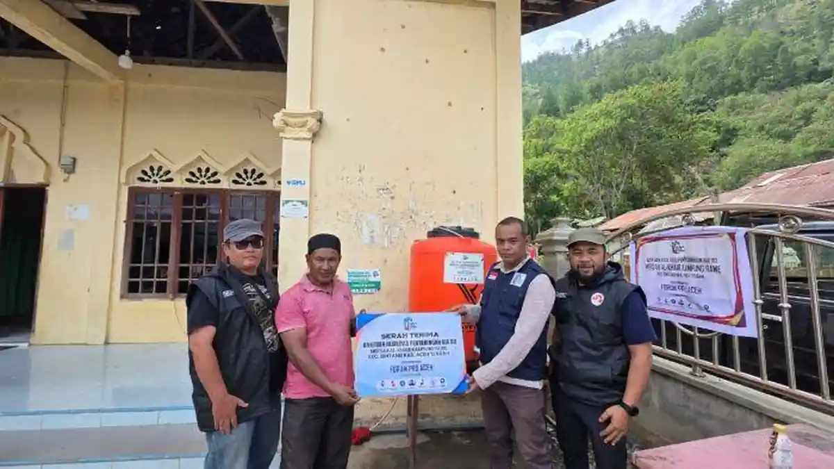 F-PRB Aceh Serahkan Bantuan Alat Penyaringan RO ke 5 Titik di Aceh Tengah