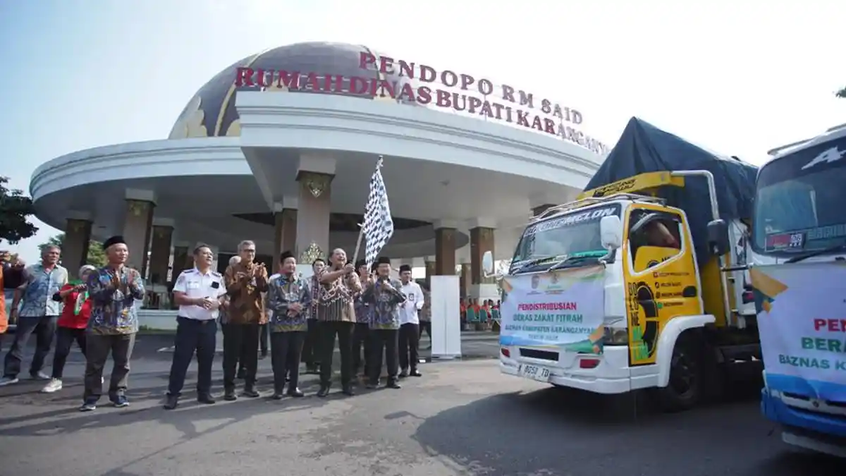 Baznas Karanganyar Salurkan Zakat Fitrah, Total Terkumpul 21,28 Kilogram Beras