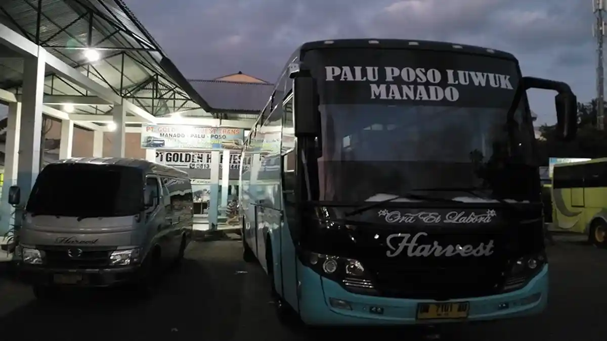 Jelang Diberlakukannya Larangan Mudik, Terminal Malalayang Sepi, Warga Cari Taksi 'Gelap'