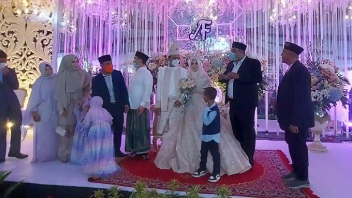 Terdapat 2 Lapis Penjagaan di Pernikahan Ustadz Abdul Somad, Sejumlah Artis Hadir di Resepsi