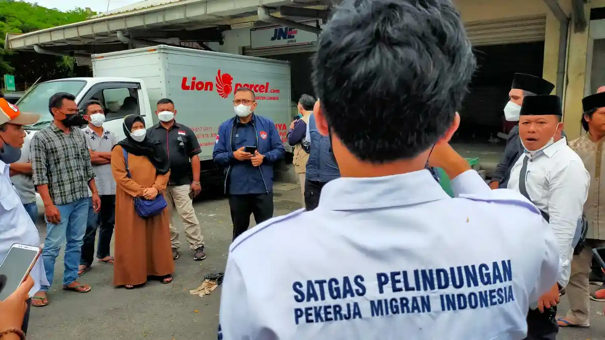 Tujuh Jenazah Buruh Migran NTB Dipulangkan, Keluarga Pingsan Terima Kabar Duka