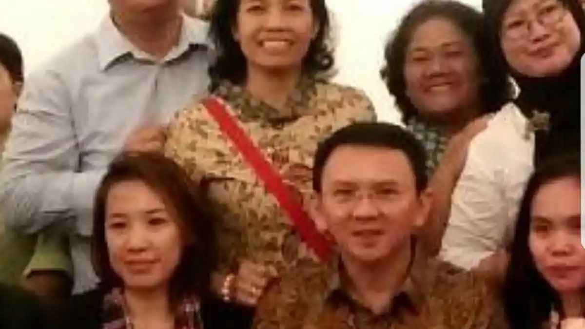 Kejutan Kue Miniatur Ahok-Djarot dan Finding Nemo