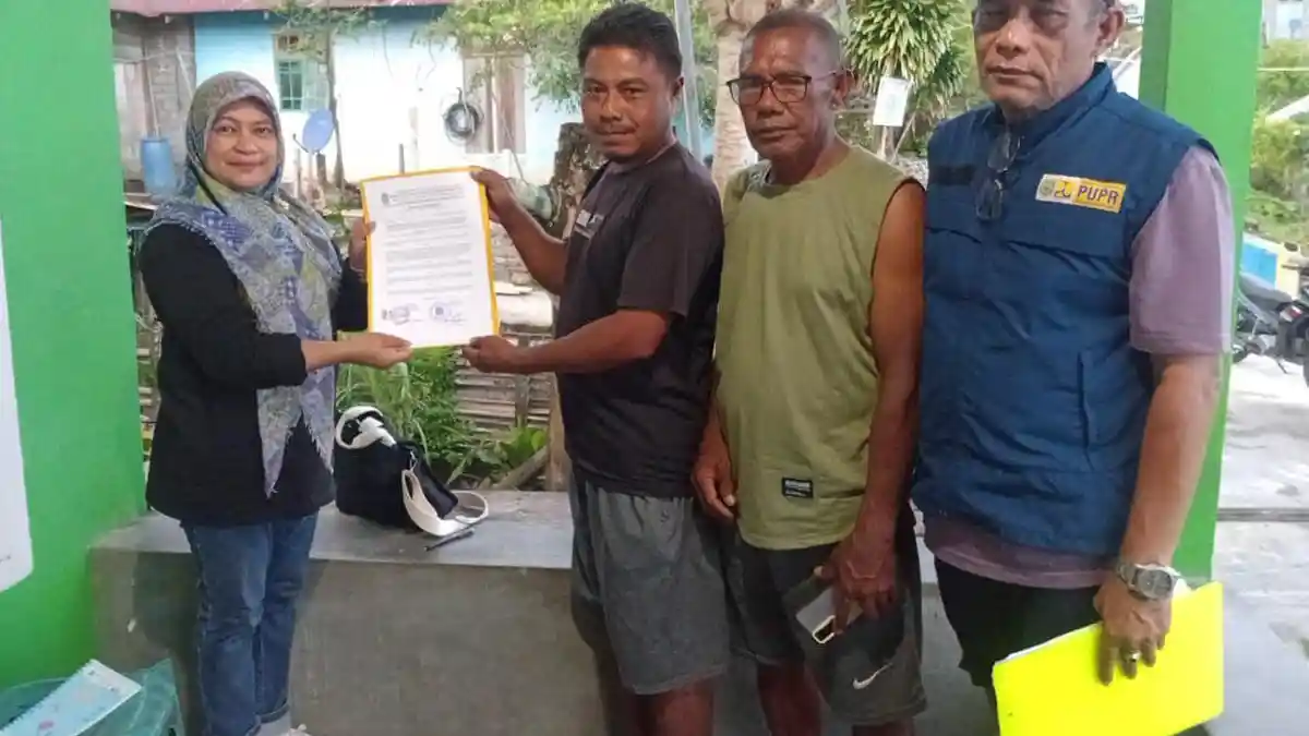 PUPR Malut Serahkan Aset Infrastruktur ke-6 Desa di Makian Halmahera Selatan