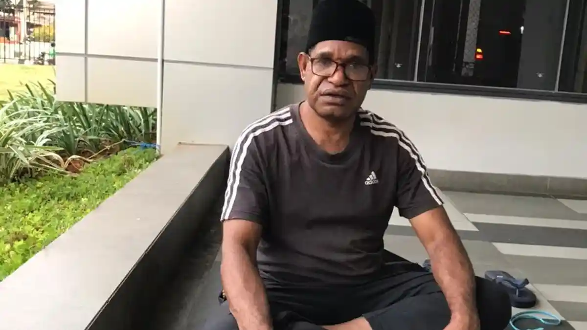Tokoh Muslim Papua Ucapkan Selamat Hari Pekabaran Injil, Ismail Asso ...