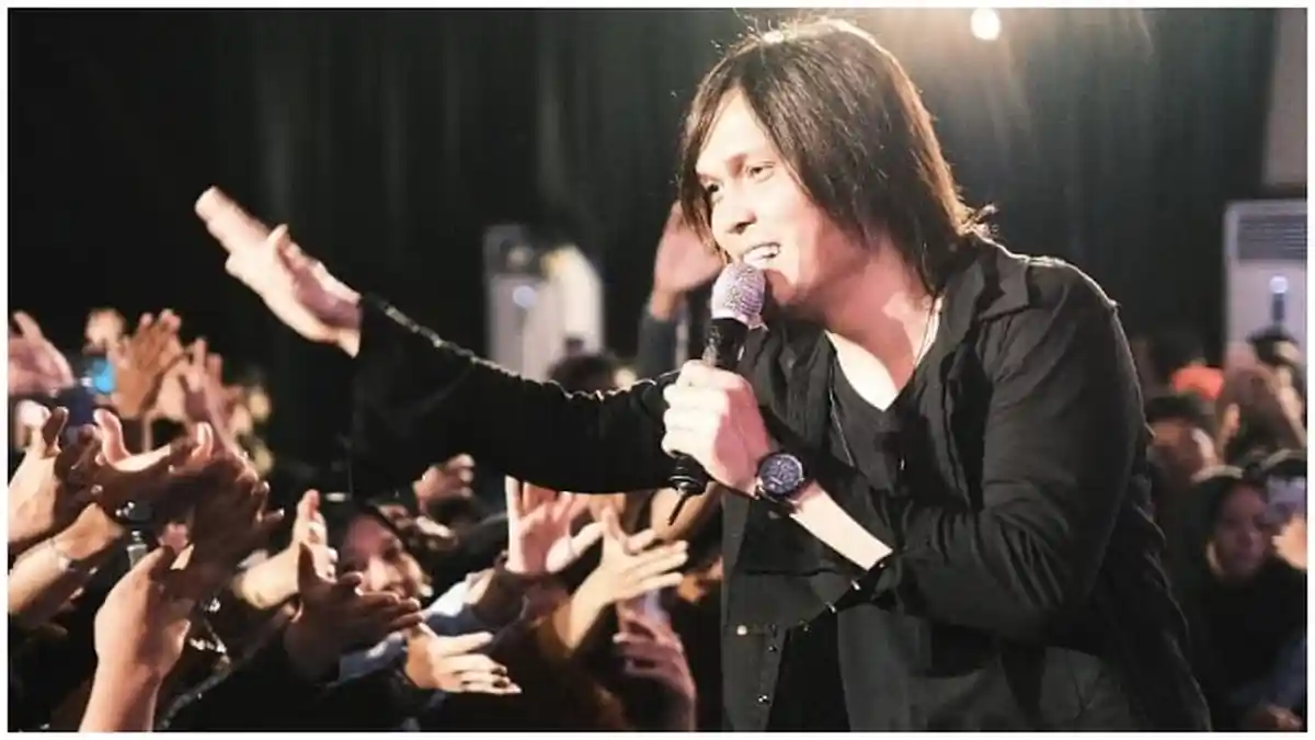 Beri Semangat di Tengah Pandemi Covid-19, Once Mekel Rilis Lagu ''Sesaat Kau Hadir''
