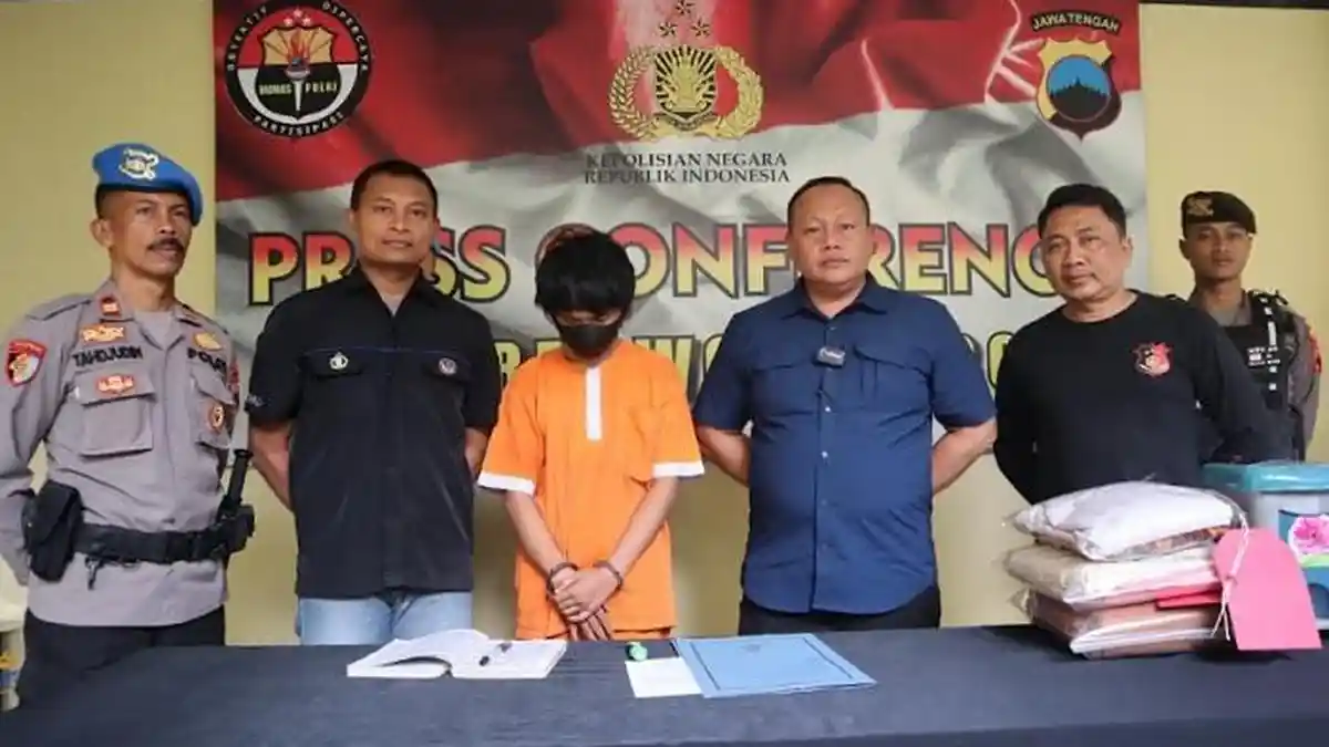 Petaka Cinta Monyet: Siswi SD di Wonosobo Kenalan di FB, Nyaris Dibawa Kabur Ditemukan di Stasiun
