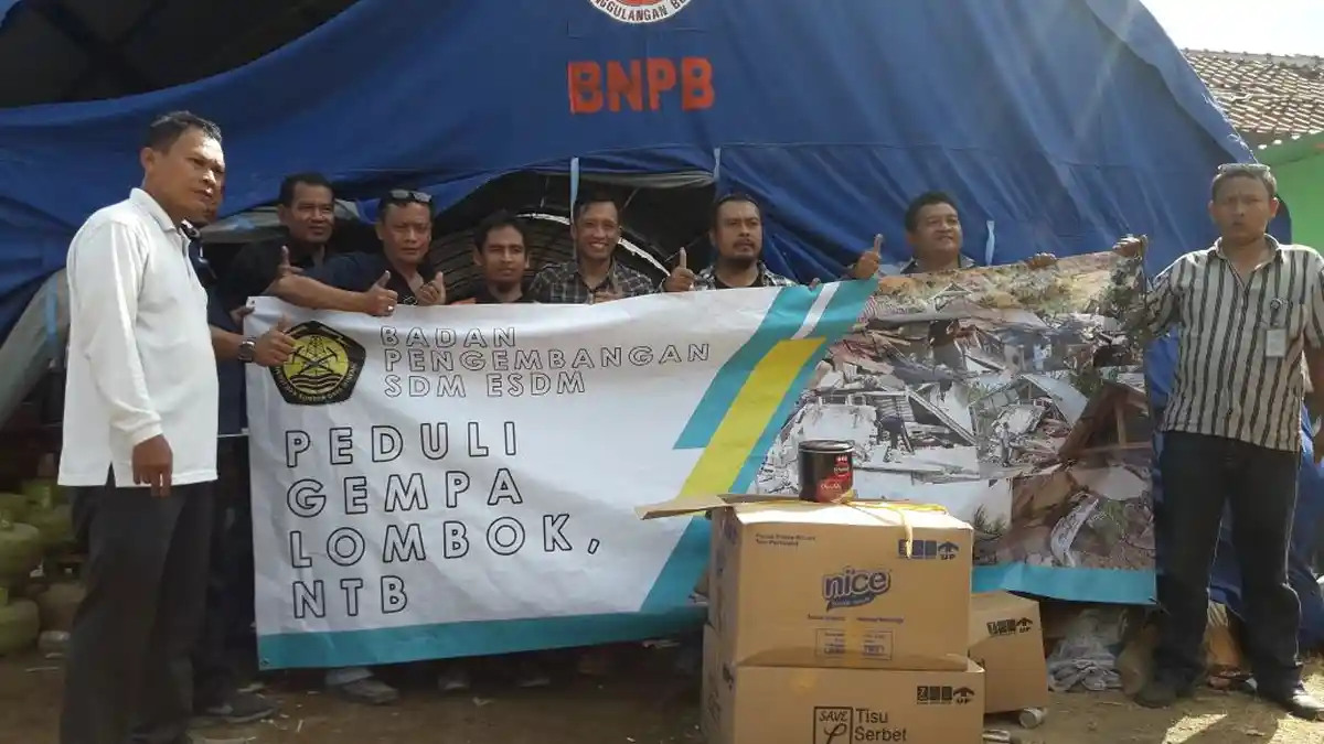 Peduli Gempa Lombok, BPSDM ESDM Salurkan Bantuan