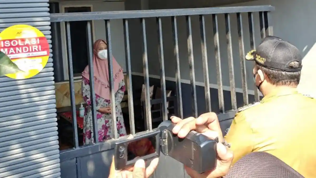 PPKM Berbasis RT/RW Memasuki Hari 5, Bupati Jember Hendy Siswanto Minta Warga Tak Takut Swab Test