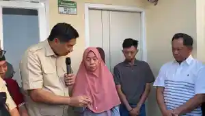 Pemerintah-memberikan-satu-unit-rumah-subsidi-untuk-keluarga-Affan-Kurniawan-di.jpg