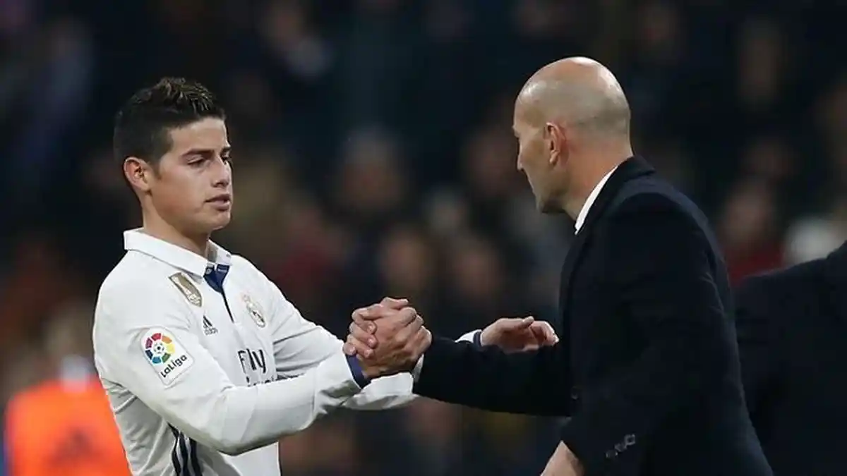 James Rodriguez Bakal Gabung Paris Saint-Germain?