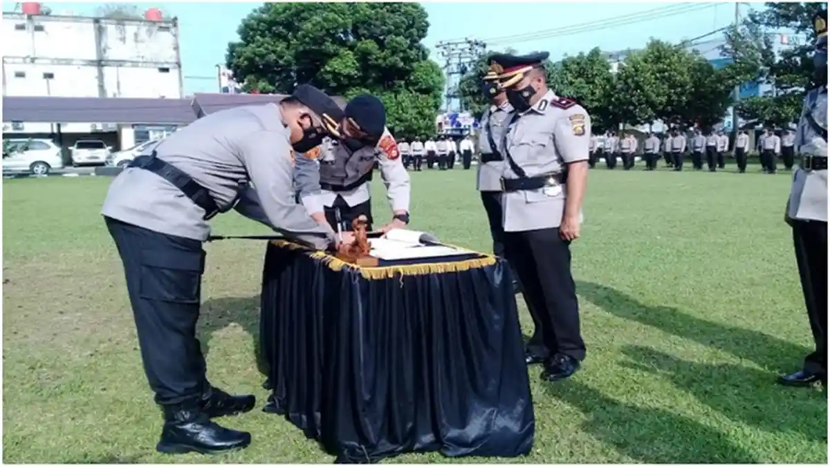 Sertijab di Polres Lubuklinggau, Kompol Muda Nasution Wakapolres, Iptu Deni Suhendry Kasat Intel