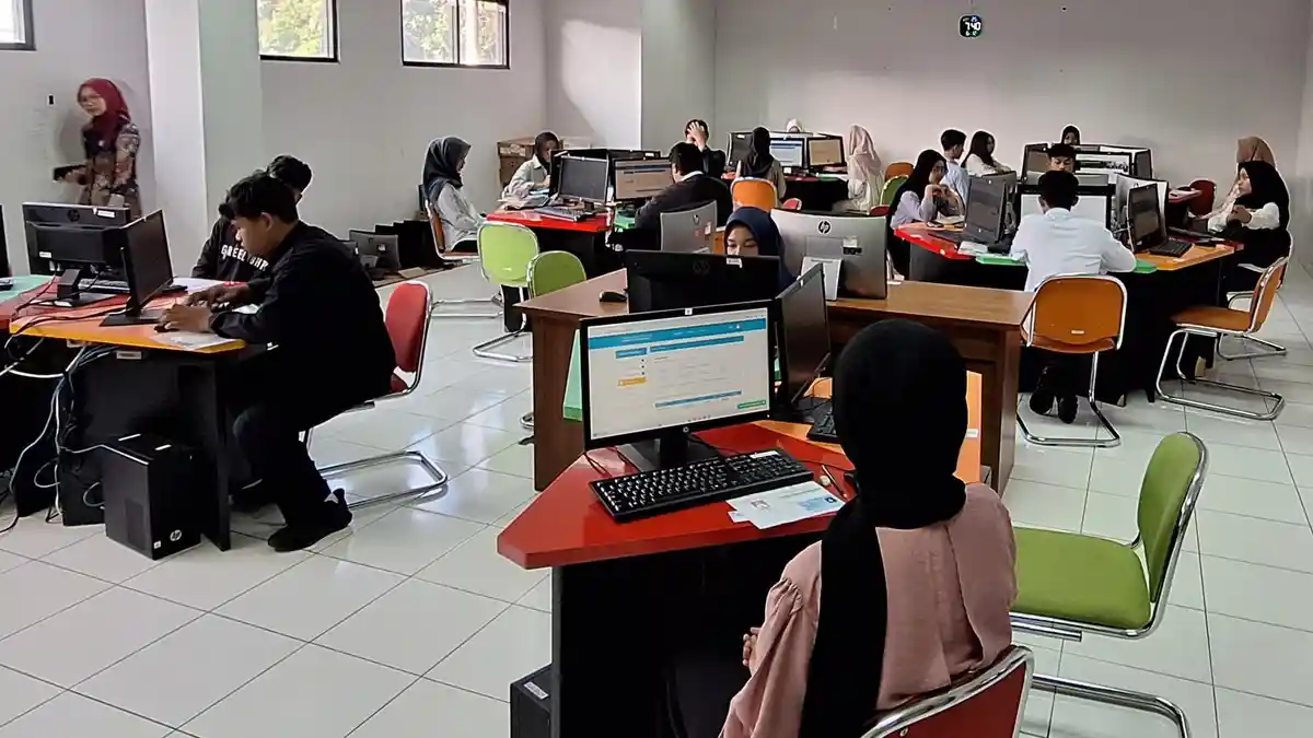 HARI INI TERAKHIR, PCMB Jabar Diperpanjang hingga Malam Nanti Imbas Sengkarut Aplikasi