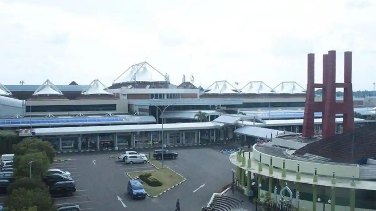 Maskapai Sampai Tukar Pesawat, Puncak Arus Mudik di Bandara SMB 2 Hari Ini dan Besok