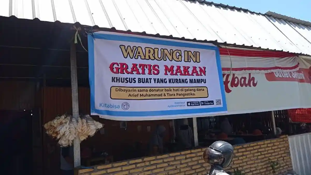 Yayasan Pabbata Ummi dan Kitabisa.com Traktir Pekerja Sosial Makan Siang Gratis