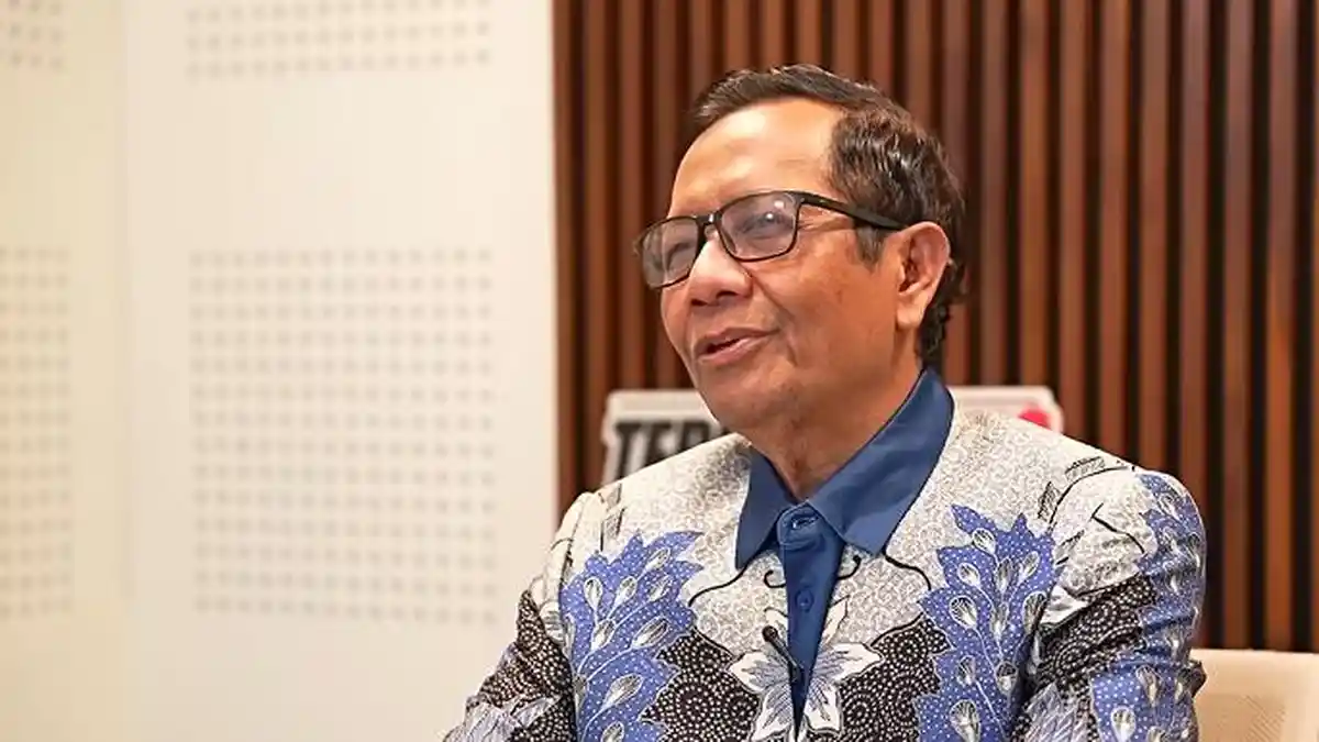 Mahfud MD Cium Kejanggalan Proses Hukum Dugaan Korupsi Eks Jampidsus - Wartakotalive.com