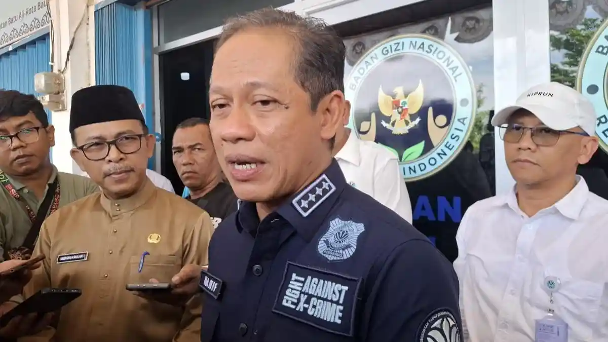 Tinjau Dapur SPPG Batuaji Batam, Menteri LH Ingatkan Pentingnya Kelola Limbah Makanan
