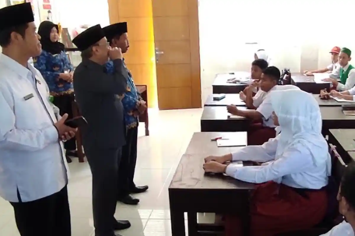 Dilarang Ada Perploncoan, MPLS untuk Siswa Baru di Kota Blitar Harus Menyenangkan