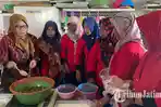 Kelompok-Wanita-Tani-di-Ponorogo-Dapat-Pelatihan-Buat-Keripik-Lele.jpg