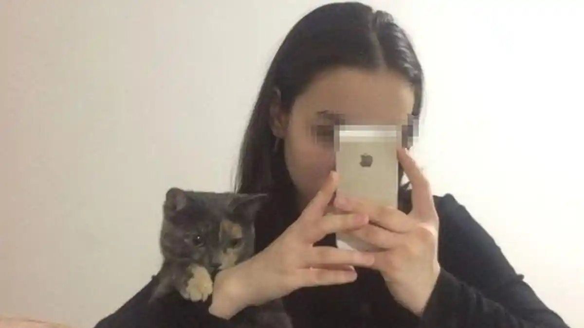 Pengen Selfie dengan Hasil Memuaskan, Gadis Ini Justru Terjun Bebas dari Lantai 10 Apartemennya
