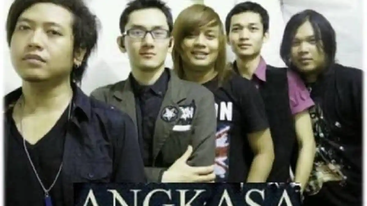 Chord Kunci Gitar Lagu Jangan Ada Dusta Di Antara Kita Angkasa