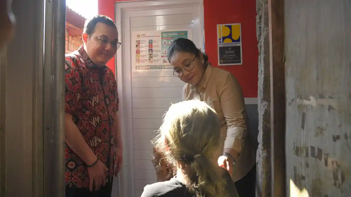 Tinjau Program Sanimas di Semarang Utara, Agustina Puji Komitmen Herviano untuk Rakyat