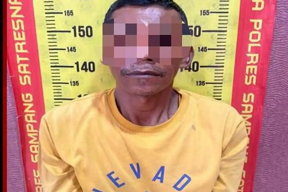 Pria Madura Kaget Digeledah Polisi di Halte Bus, Temukan Sabu dari Balik Jaket, Jumlahnya Tak Diduga