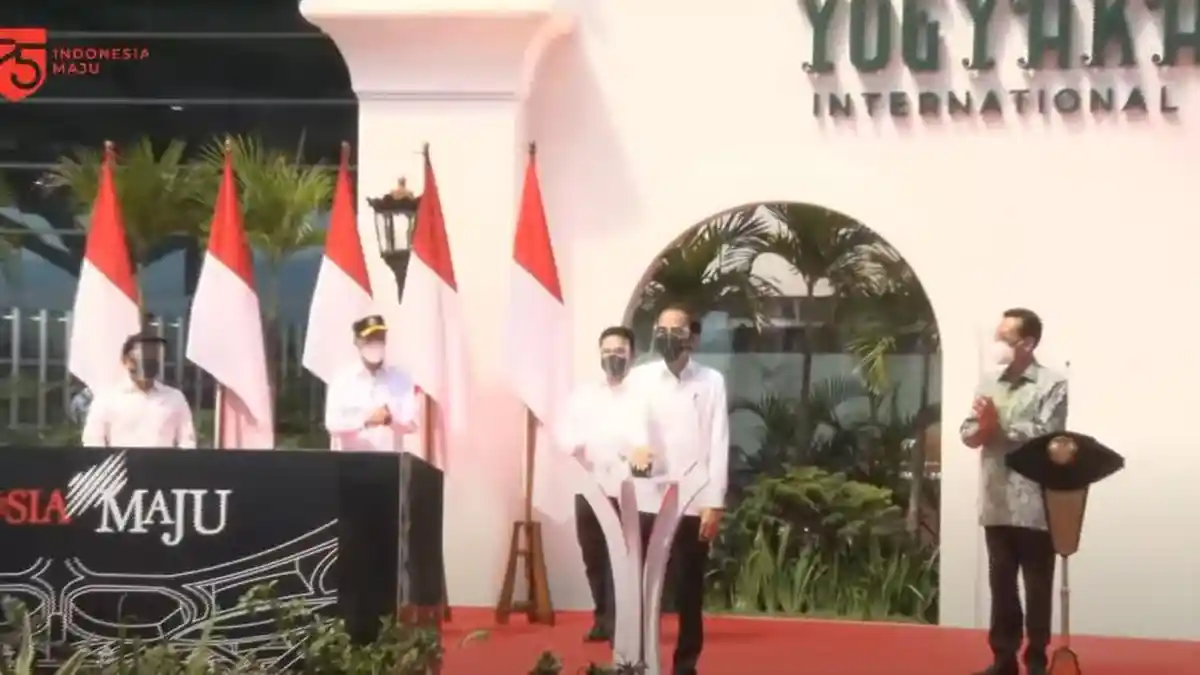 Jokowi: Begitu Mulai Vaksinasi, Insya Allah Bandara YIA Jadi yang Paling Ramai