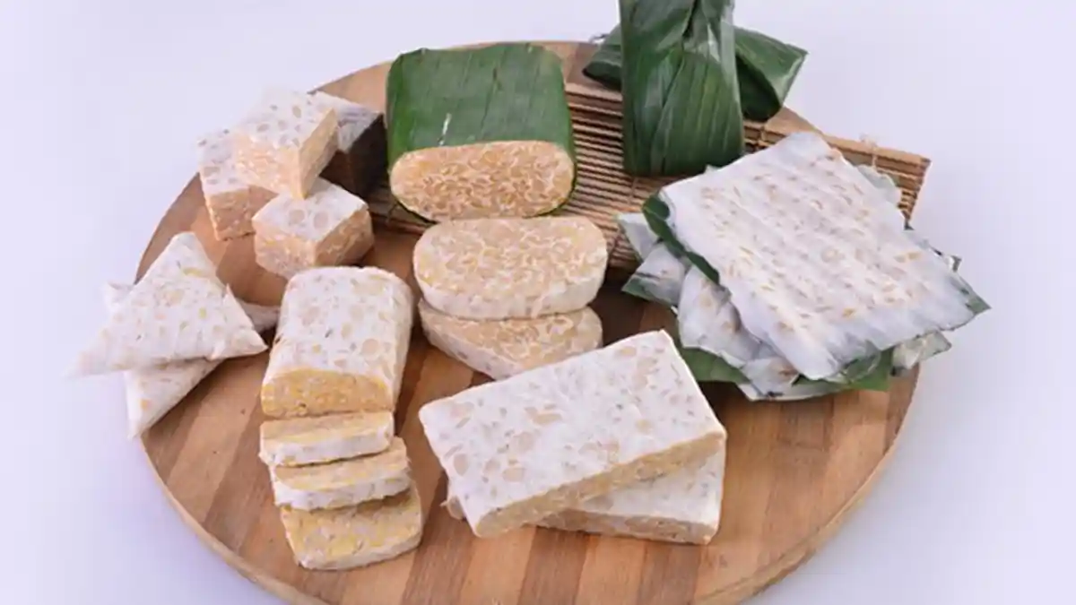 Kelebihan dan Kekurangan Tempe yang Dibungkus Daun Pisang dan Plastik, Mana yang Lebih Sehat?