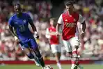 arsenal-vs-chelsea-ben-white-pra-musim-liga-inggris-premier-league.jpg