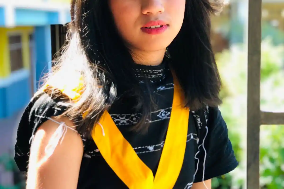 Siswi SMAK Regina Pacis Bajawa Juara Lomba Resensi Buku SMA