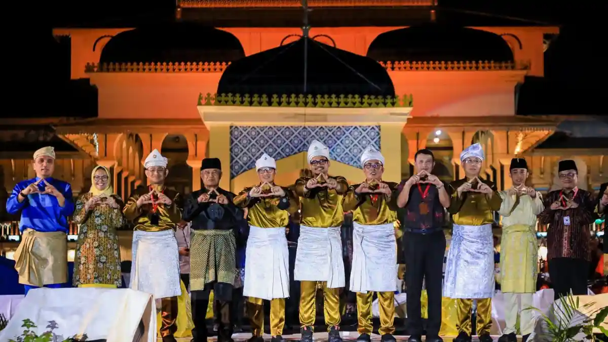 Dihadiri Perwakilan 11 Provinsi dan Lima Negara, Sandiaga Uno Buka Gelar Melayu Serumpun