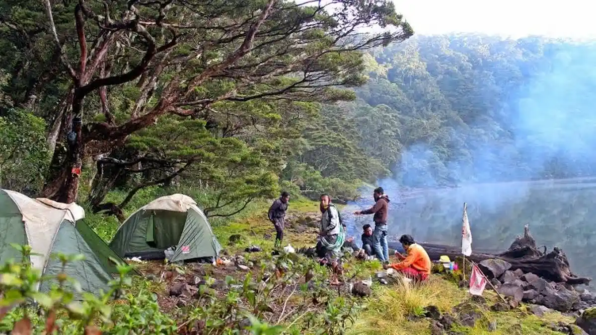 25 Objek Wisata Jambi di Merangin, Danau, Gunung hingga Taman Bunga