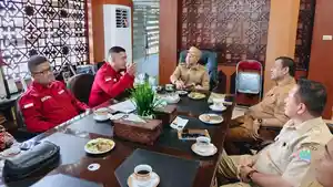 Safwandi-menerima-kunjungan-Wakil-Ketua-Komisi-Informasi-Aceh-2026.jpg